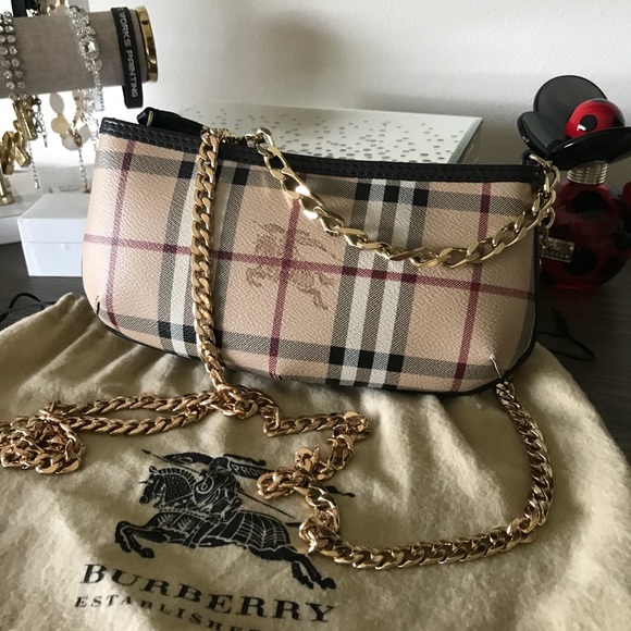 burberry clutch with chain